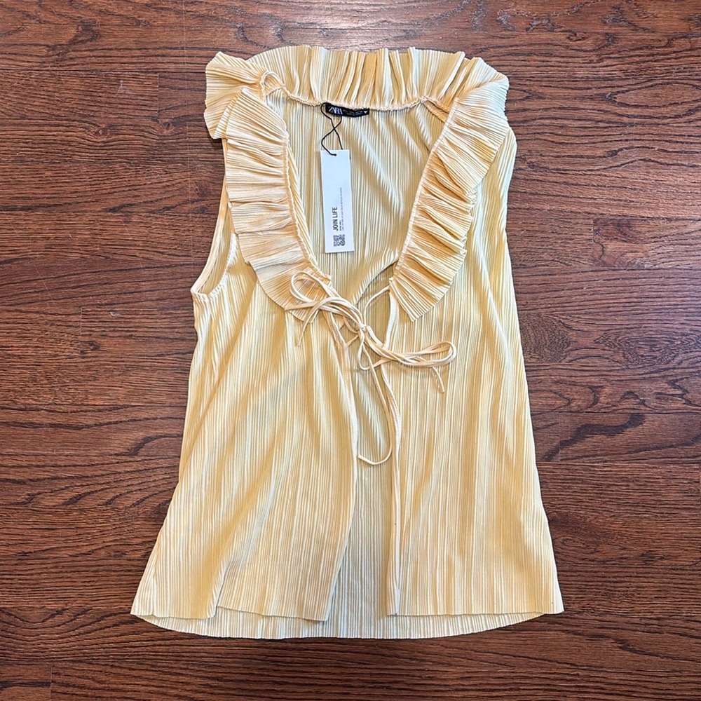 Zara Yellow Sleeveless Blouse